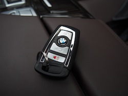 2014 寶馬 BMW 535d xDrive Metallic White car key keyfob