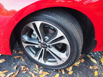 2014 Kia Forte Koup 17 inch wheels