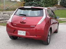 2015 Nissan Leaf Red 