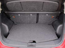 2015 Nissan Versa Note trunk cargo space