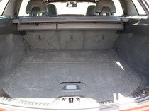 2015 Volvo V60 T6 R-Design cargo