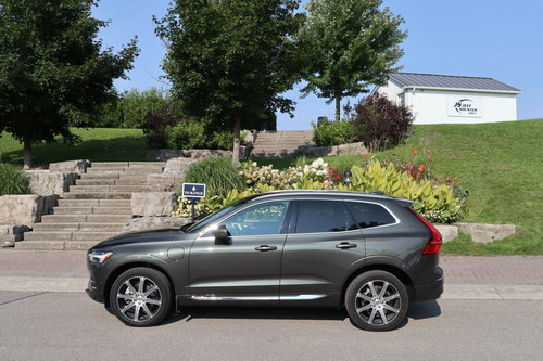 2018 Volvo XC60 T8