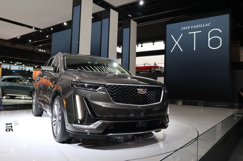 Cadillac XT6