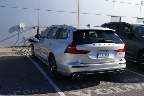 2020 Volvo V60 T8