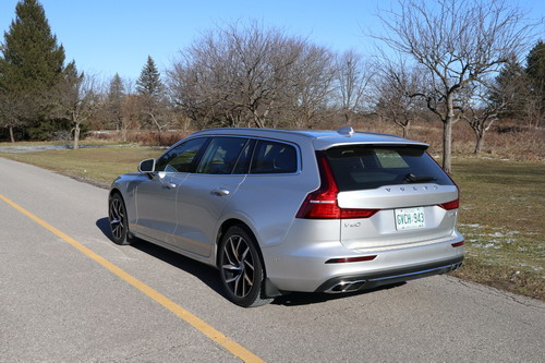 2020 Volvo V60 T8