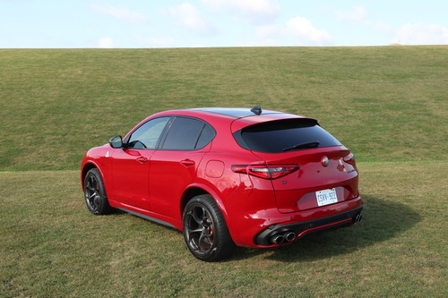 2021 Alfa Romeo Stelvio Quadrifoglio