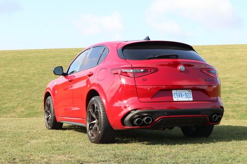 2021 Alfa Romeo Stelvio Quadrifoglio