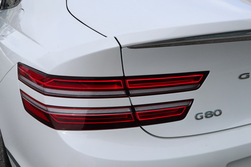 2021 Genesis G80