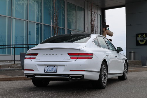 2021 Genesis G80