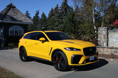2021 Jaguar F-PACE SVR