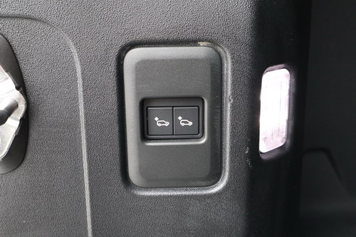 2021 Land Rover Defender