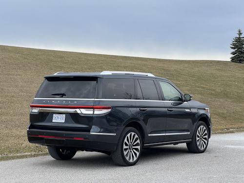 2024 Lincoln Navigator