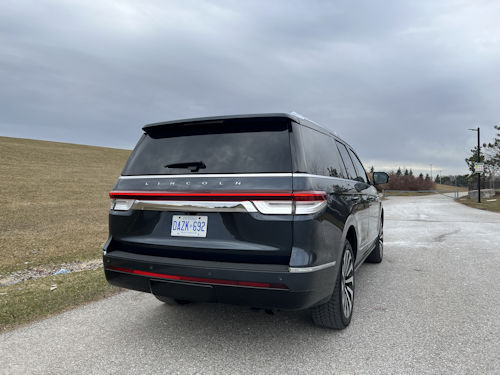 2024 Lincoln Navigator