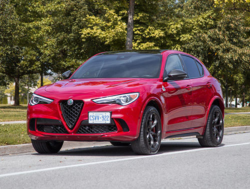 2021 阿尔法·罗密欧 Stelvio Quadrifoglio