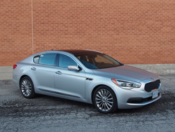 Kia K900 V8